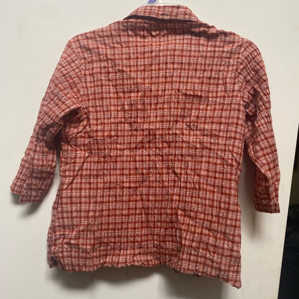 Button up - Picture 4 of 4